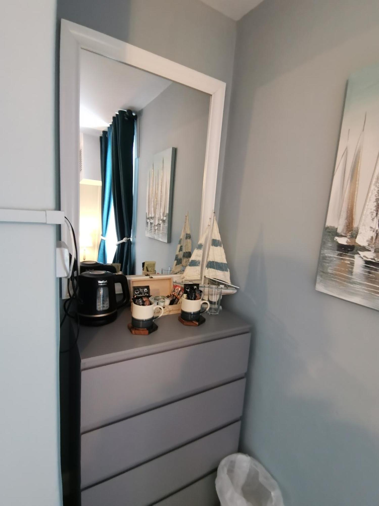Greenlands Guest House Weymouth Oda fotoğraf